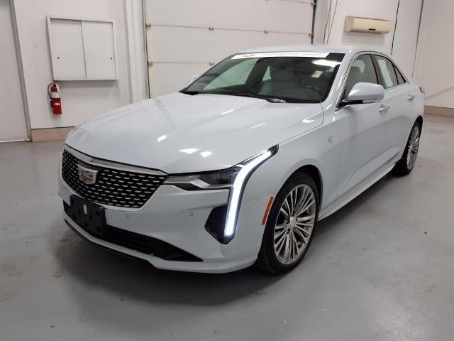 2022 Cadillac CT4 Premium Luxury
