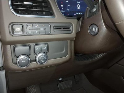 2024 GMC Yukon SLT