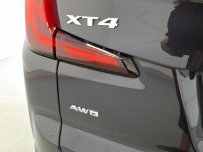2023 Cadillac XT4 Luxury