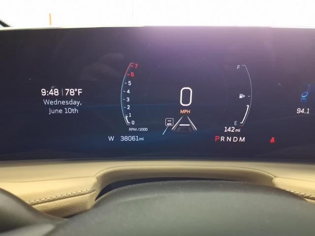 2025 Cadillac XT4 Premium Luxury