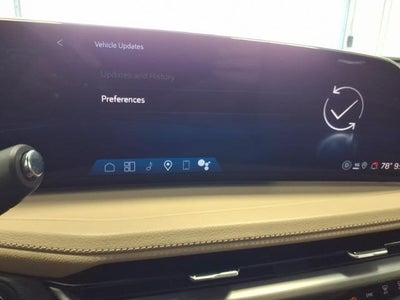 2025 Cadillac XT4 Premium Luxury