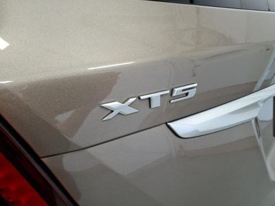 2023 Cadillac XT5 Luxury