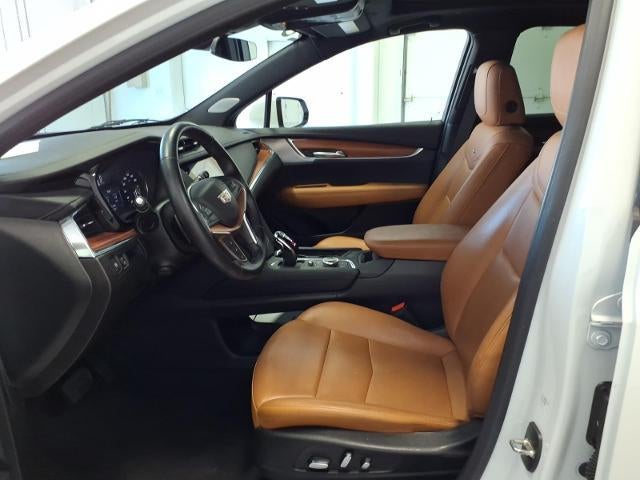 2023 Cadillac XT5 FWD Premium Luxury
