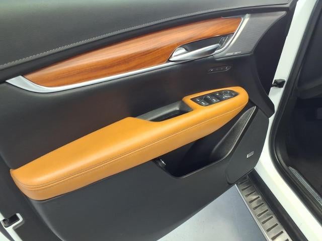 2023 Cadillac XT5 FWD Premium Luxury