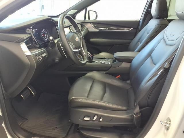 2022 Cadillac XT5 Sport