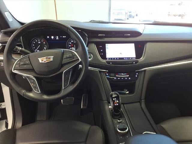 2022 Cadillac XT5 Sport