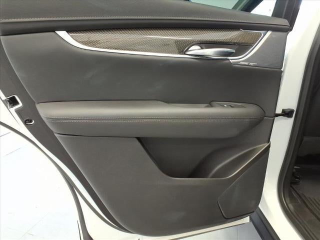 2022 Cadillac XT5 Sport