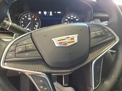 2022 Cadillac XT5 Sport