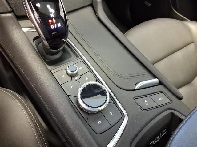 2022 Cadillac XT5 Sport