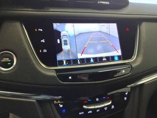 2022 Cadillac XT5 Sport