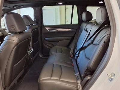 2025 Cadillac XT6 Luxury