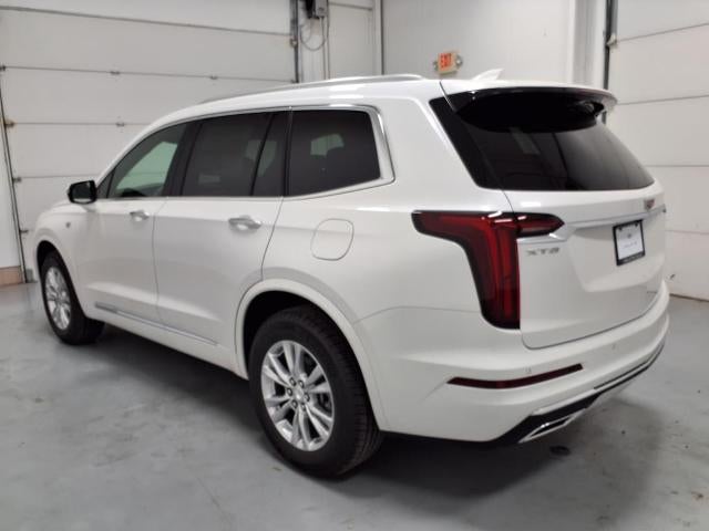 2025 Cadillac XT6 Luxury