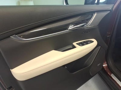 2022 Cadillac XT6 Sport