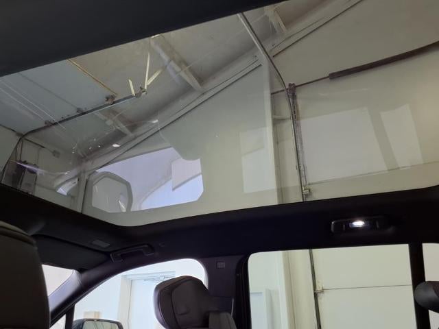 2026 Cadillac ESCALADE IQL Luxury