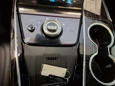 2026 Cadillac ESCALADE IQL Luxury