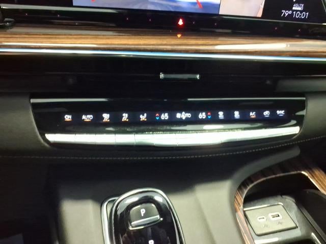 2023 Cadillac Escalade 4WD Premium Luxury