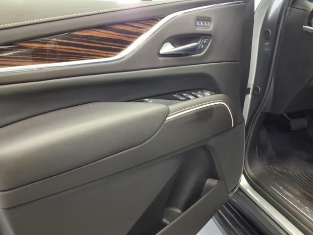 2024 Cadillac Escalade ESV Premium Luxury