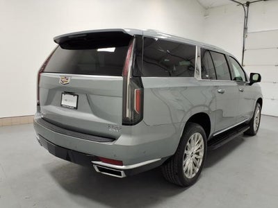2024 Cadillac Escalade ESV Premium Luxury