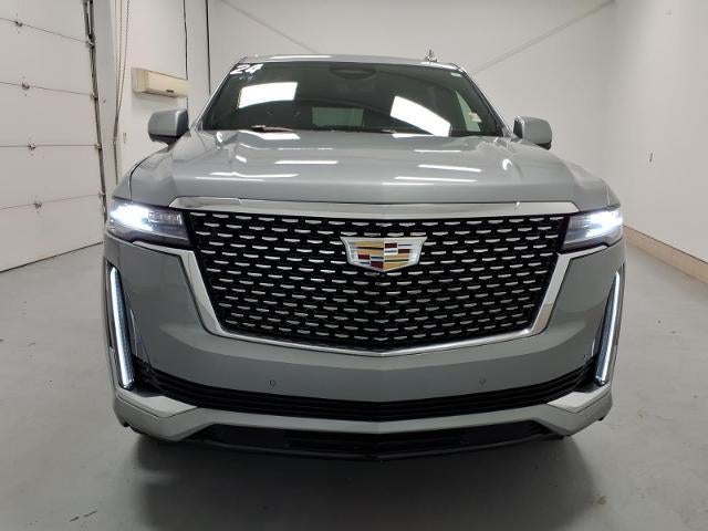 2024 Cadillac Escalade ESV Premium Luxury