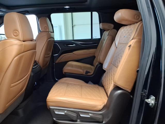 2023 Cadillac Escalade ESV Premium Luxury