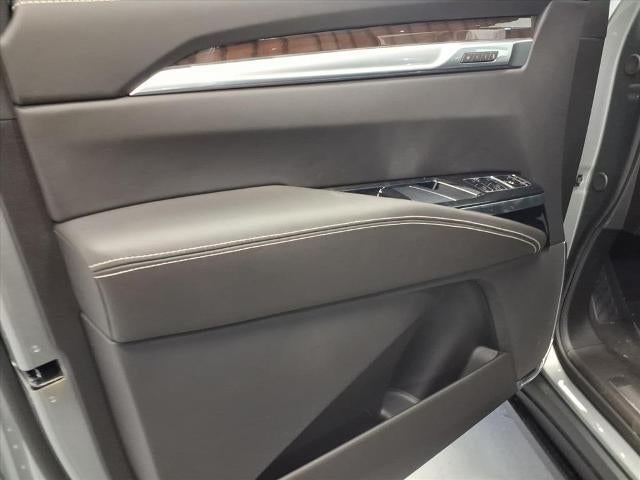 2026 Cadillac Escalade Platinum Luxury