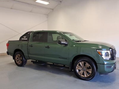 2024 Nissan Titan SV