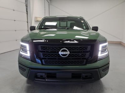 2024 Nissan Titan SV
