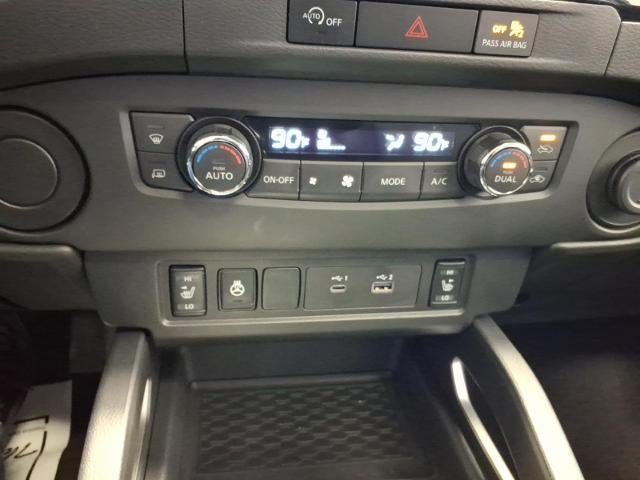 2024 Nissan Frontier SL