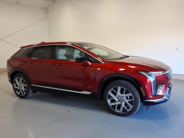 2026 Cadillac OPTIQ Luxury