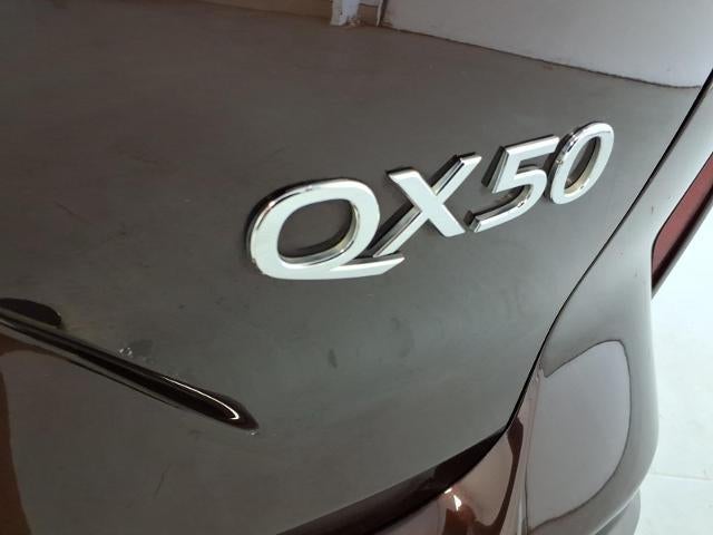 2020 INFINITI QX50 LUXE