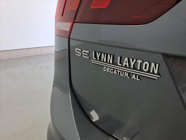 2024 Volkswagen Tiguan SE R-Line Black