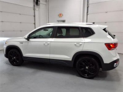 2022 Volkswagen Taos SE