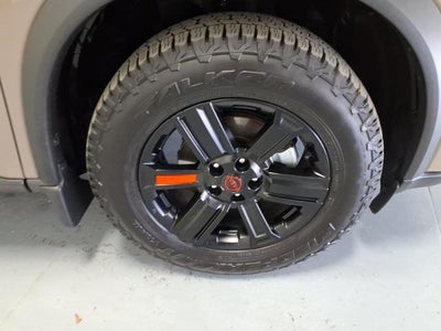 2025 Nissan Rogue Rock Creek