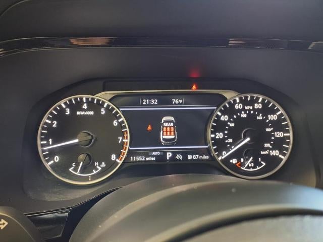 2024 Nissan Pathfinder SV