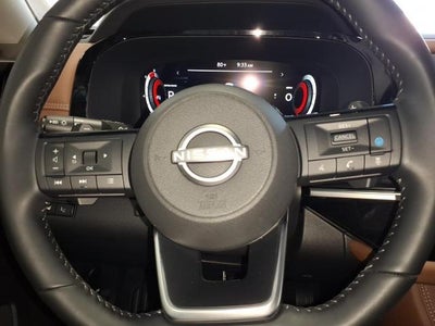 2025 Nissan Pathfinder Platinum