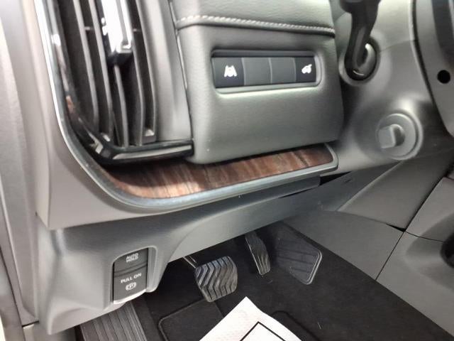 2025 Nissan Armada SL