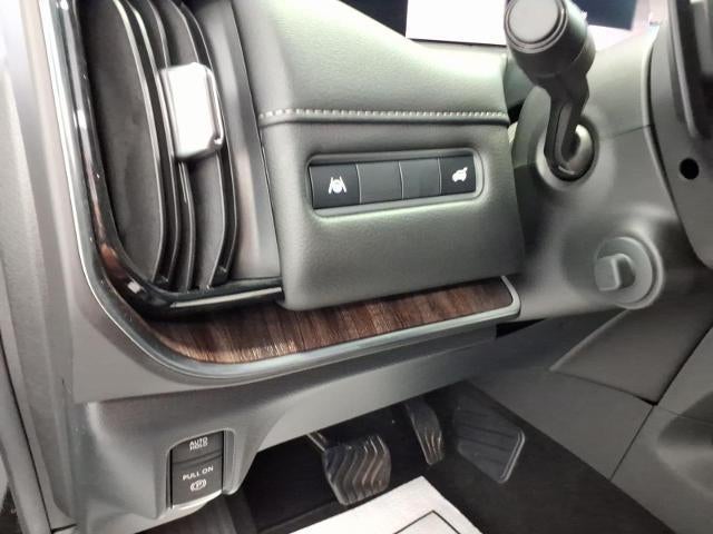 2025 Nissan Armada SL