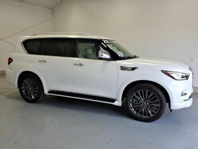 2023 INFINITI QX80 SENSORY